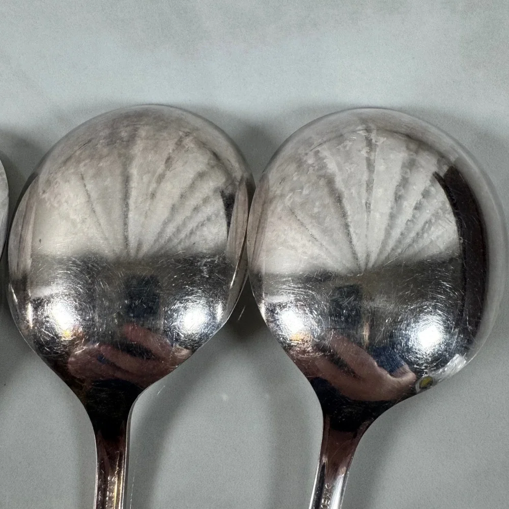 Set of 4 Oneida Simeon L & George H Rogers‎ Silver Plated Soup Spoons Lot 2